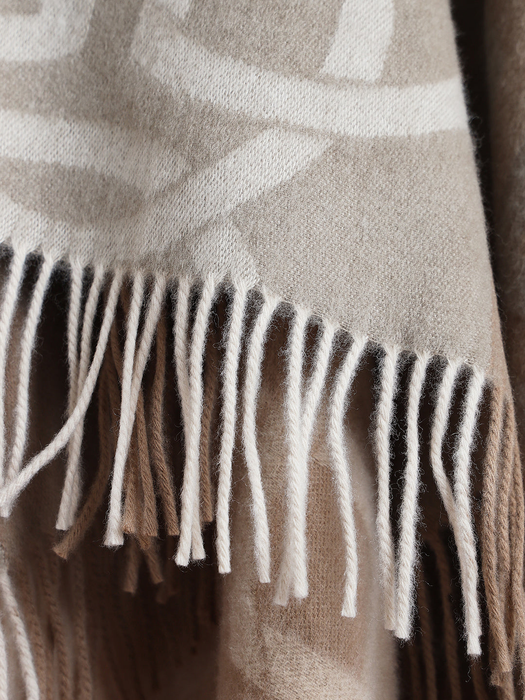 Gant Women Brown Jacquard Scarf