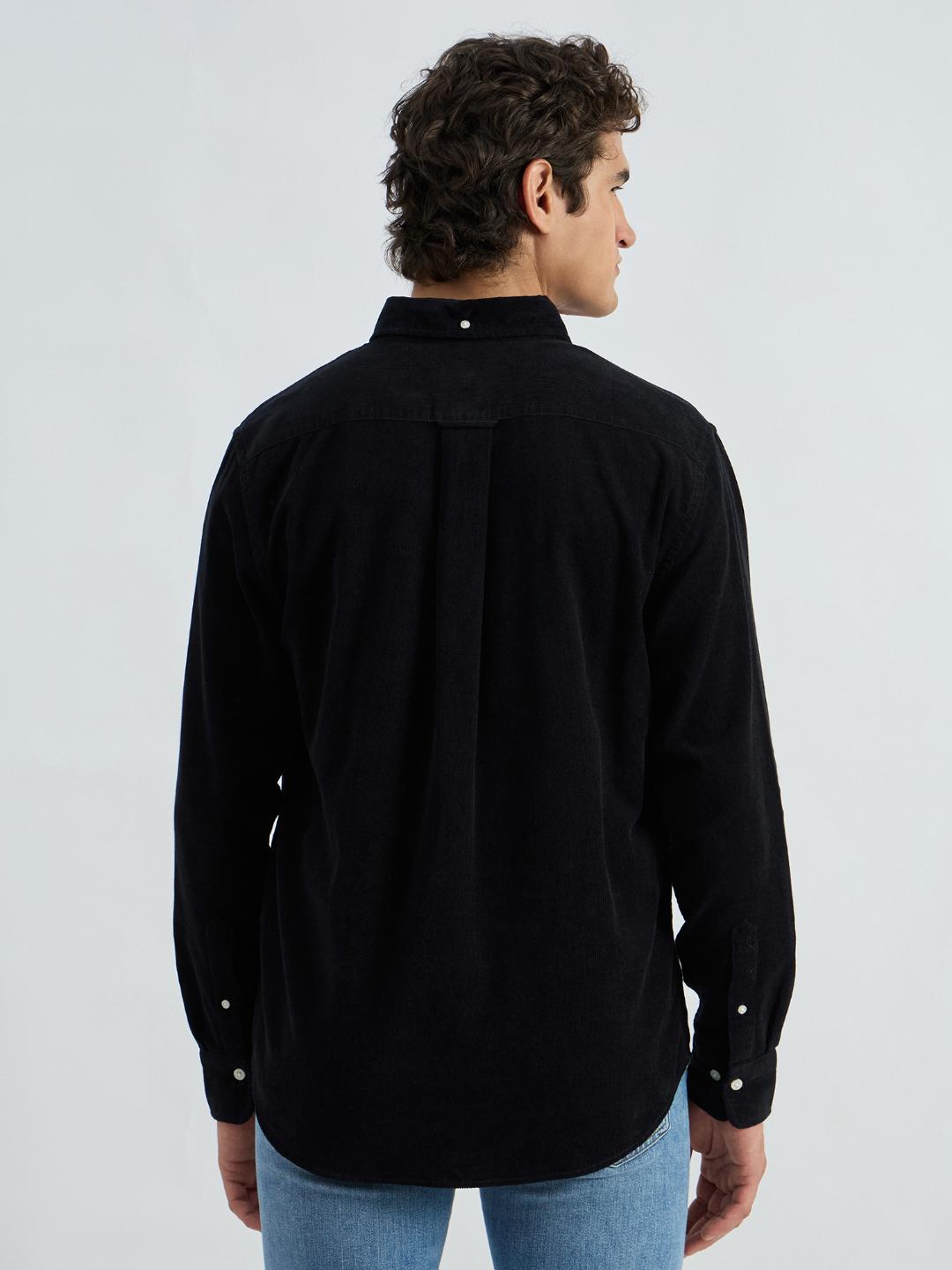 Gant Men Black Solid Collar Shirt