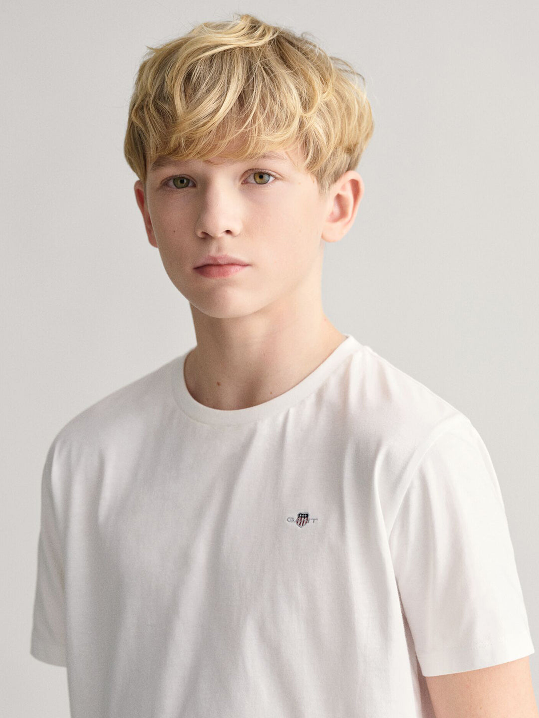 Gant Kids White Solid Round Neck Tshirt