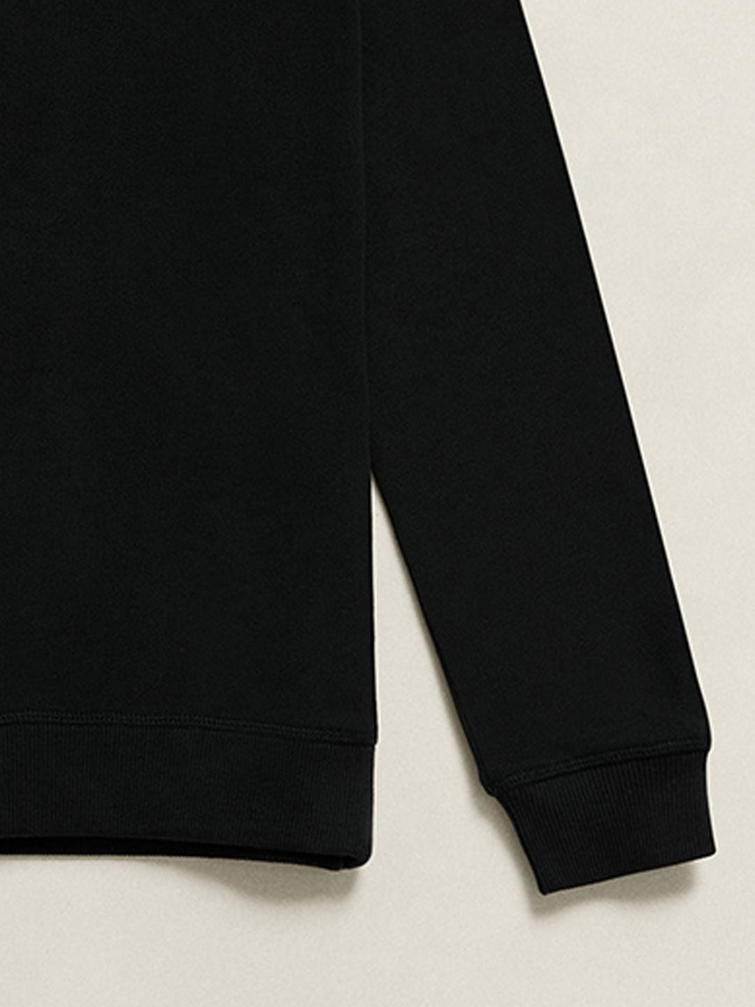 Gant Boys Black Solid Regular Fit Pure Cotton Sweatshirt