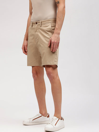 Gant Men Khaki Solid Slim Fit Mid-rise Chinos Shorts