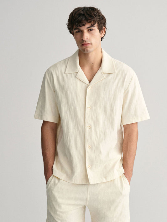 Gant Men Cream Solid Resort Collar Short Sleeves Shirt