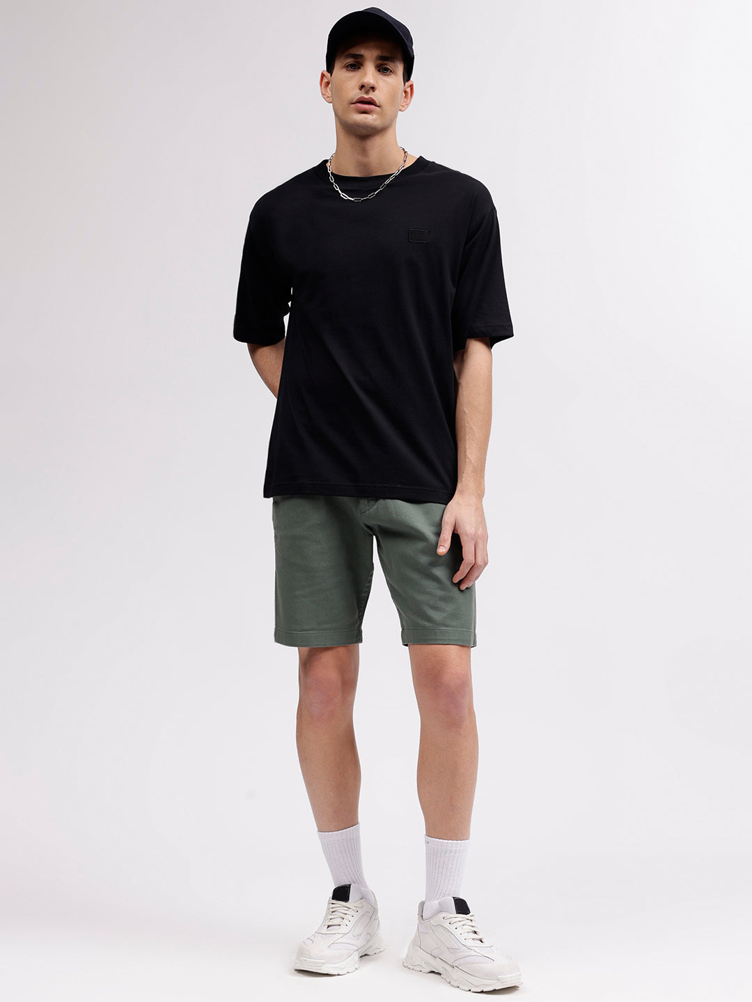 Gant Men Black Solid Round Neck Short Sleeves T-shirt