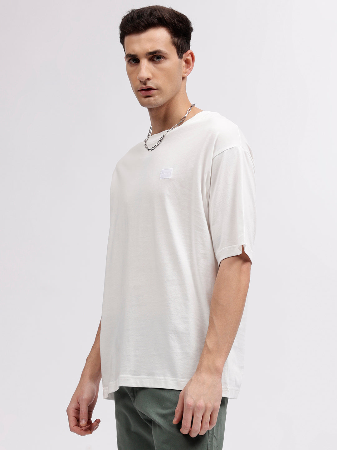 Gant Men Off White Solid Round Neck Short Sleeves T-shirt