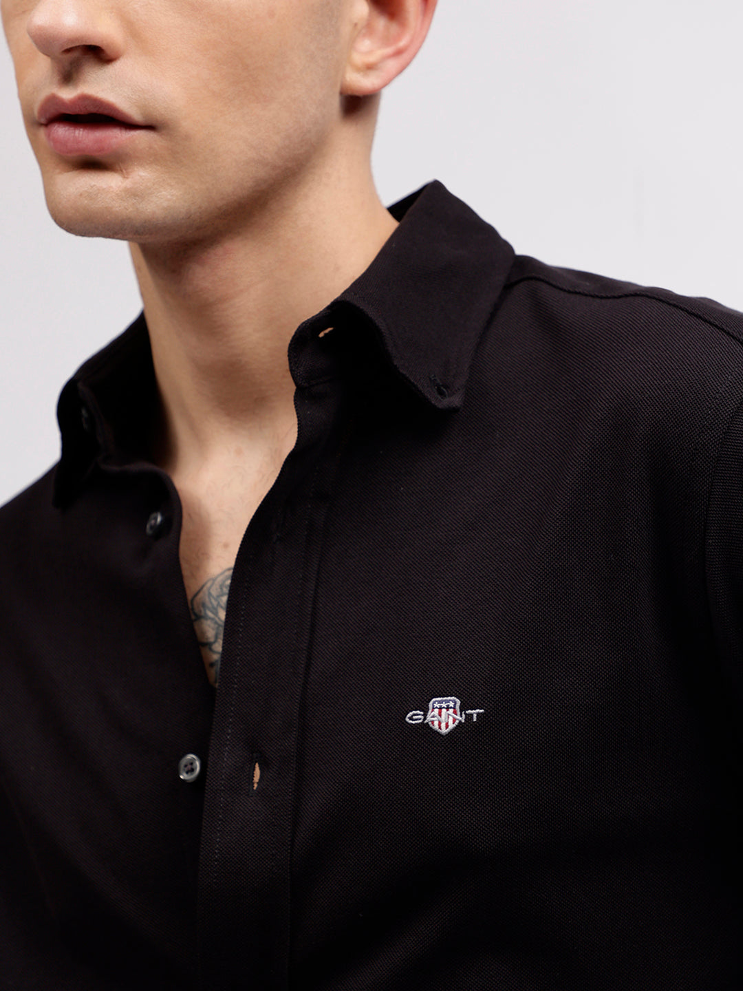 Gant Men Black Solid Button-down Collar Full Sleeves Shirt