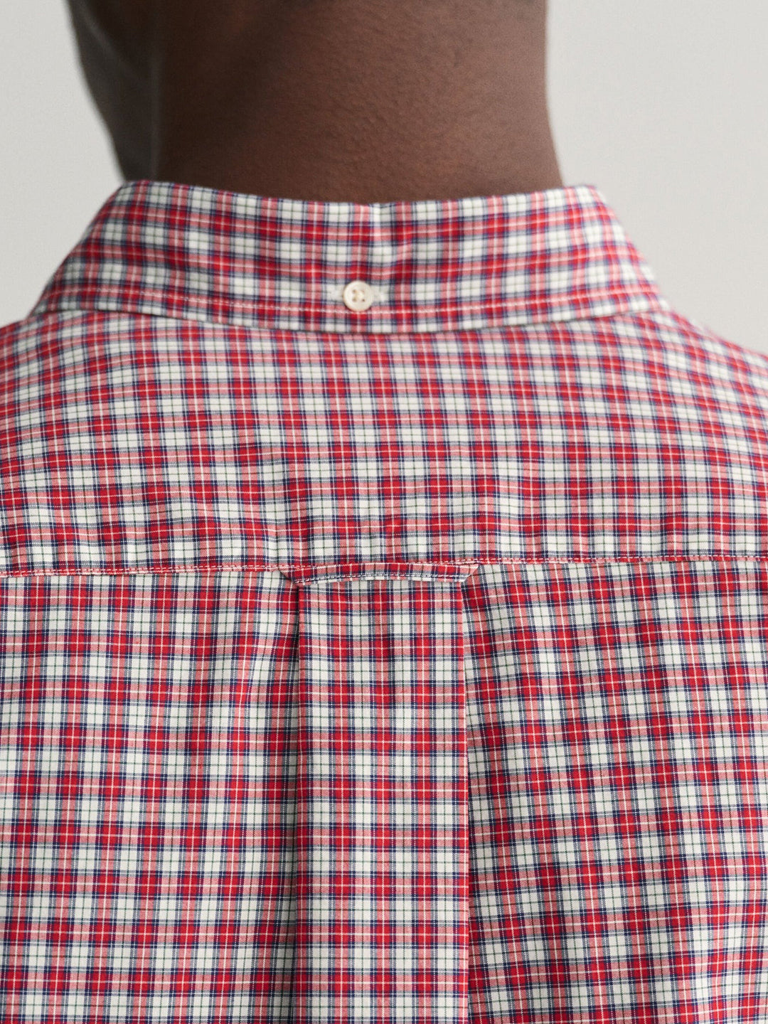 Gant Men Red Checked Button Down Full Sleeves Shirt