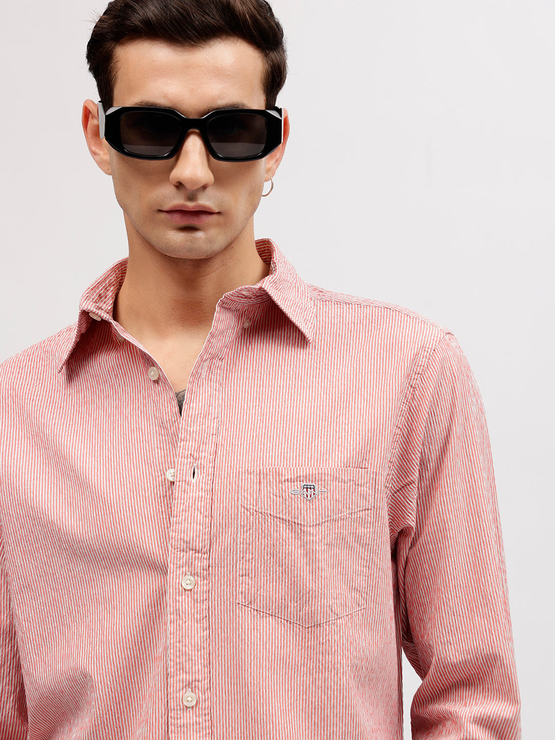 Gant Men Pink Striped Button-down Collar Full Sleeves Shirt