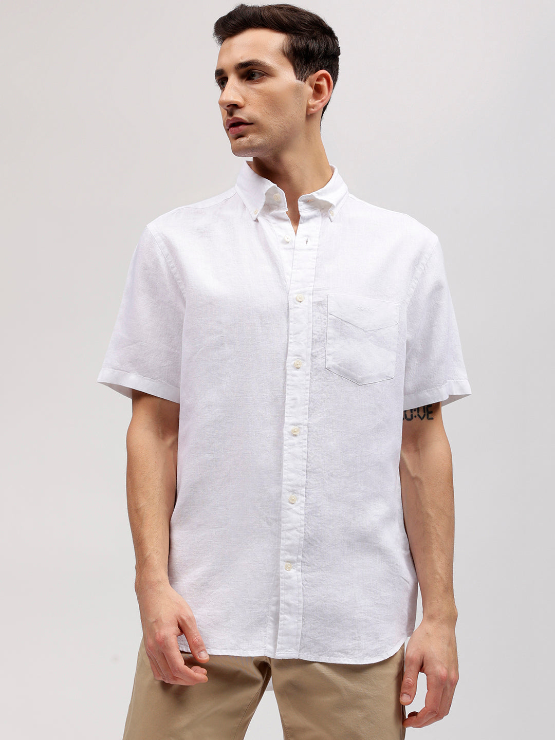 Gant Men White Solid Button-down Collar Short Sleeves Linen Shirt