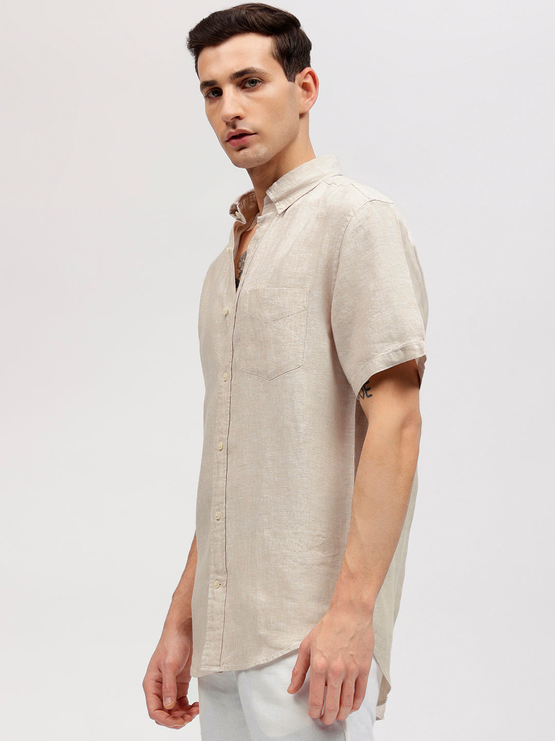 Gant Men Beige Solid Button-down Collar Short Sleeves Linen Shirt