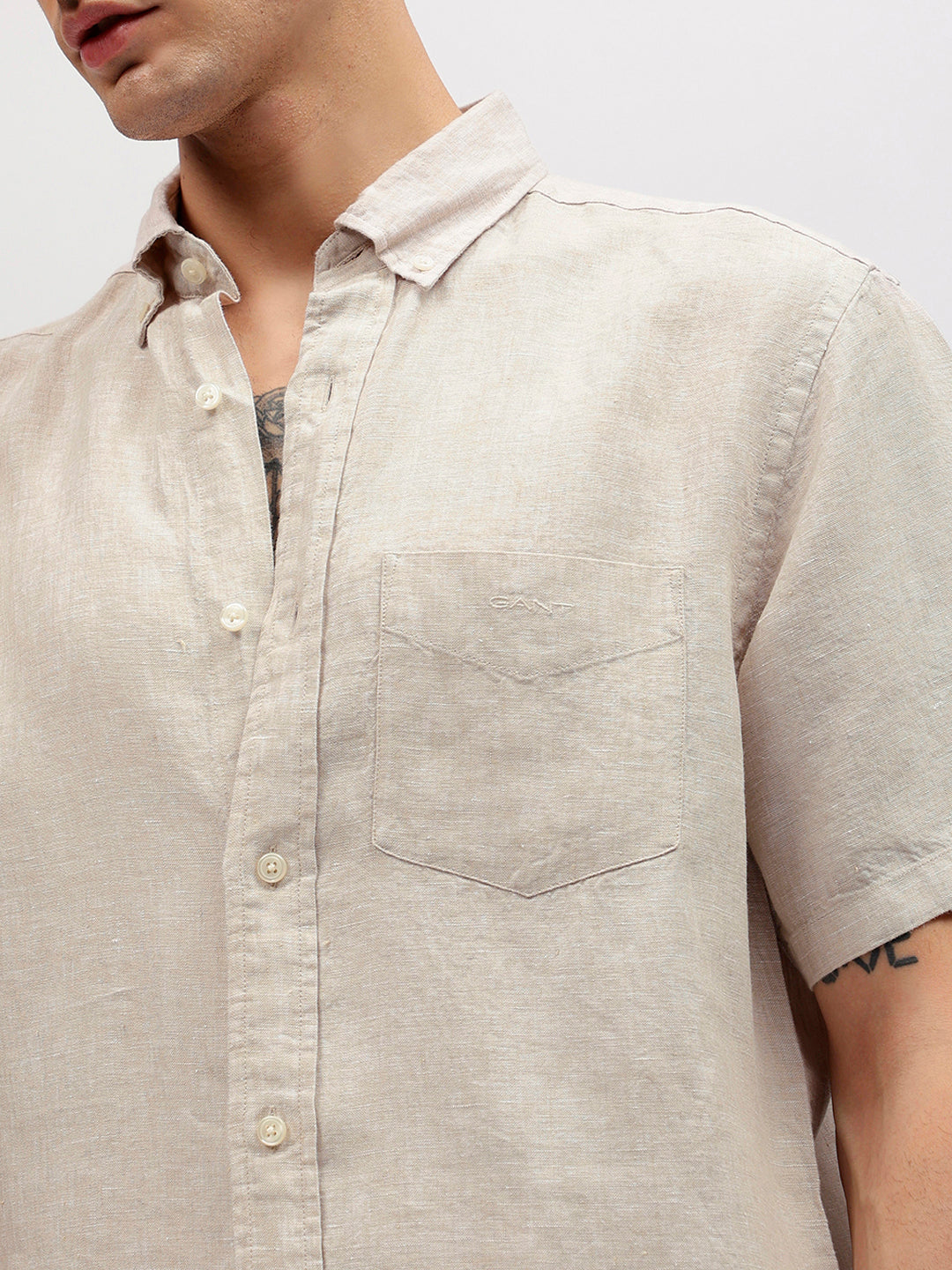 Gant Men Beige Solid Button-down Collar Short Sleeves Linen Shirt