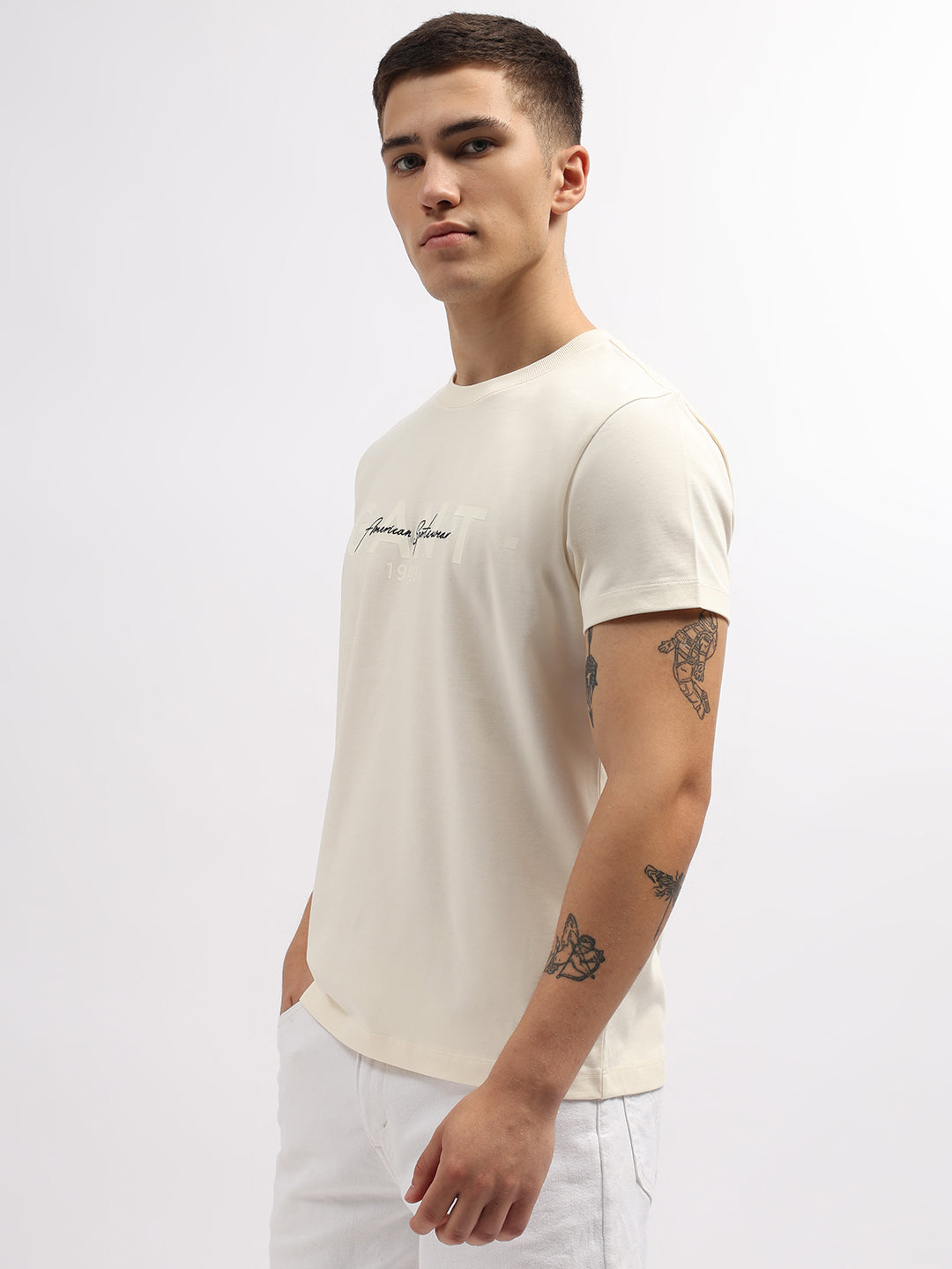 Gant Men Cream Solid Round Neck Short Sleeves T-Shirt