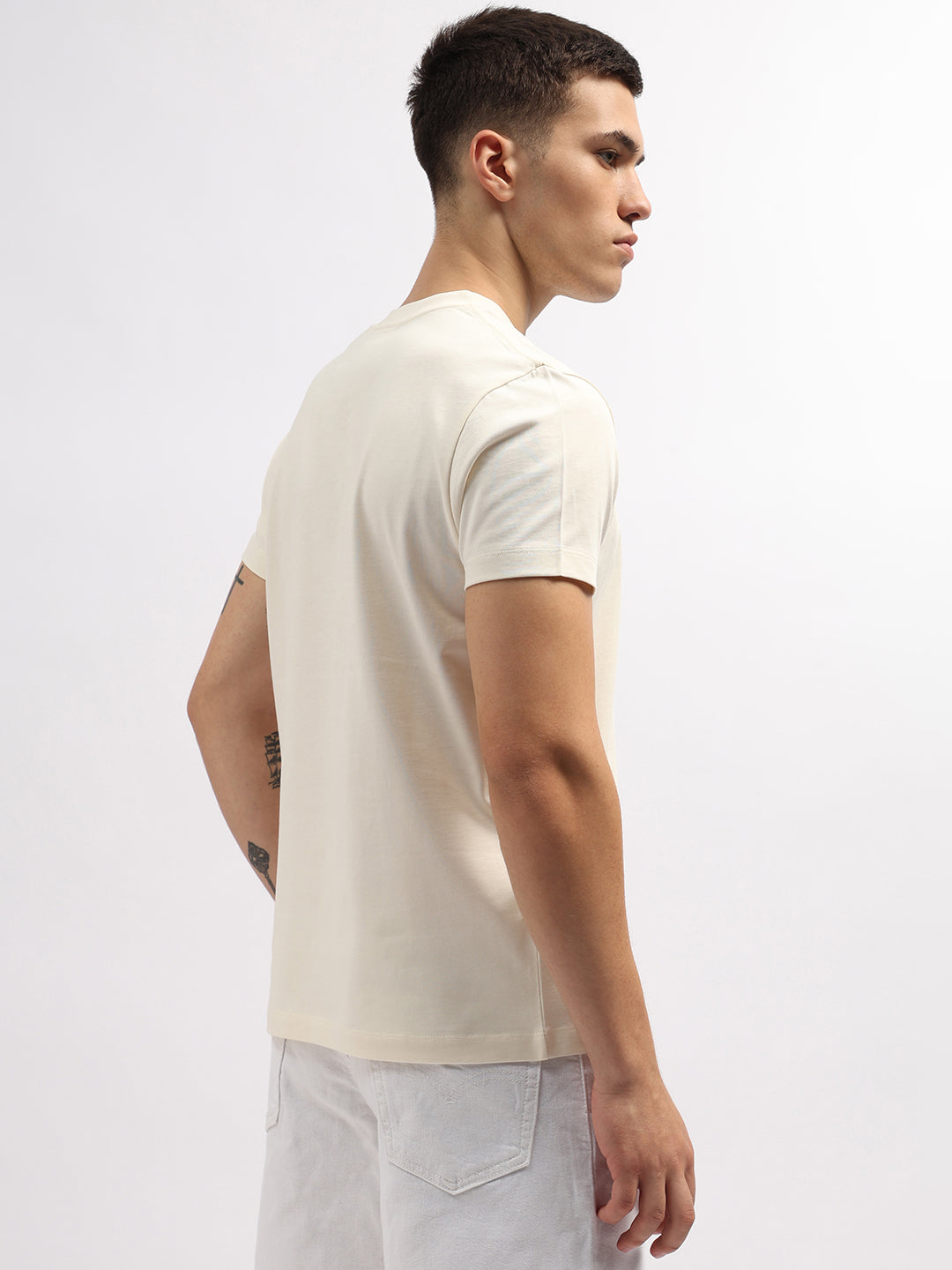 Gant Men Cream Solid Round Neck Short Sleeves T-Shirt