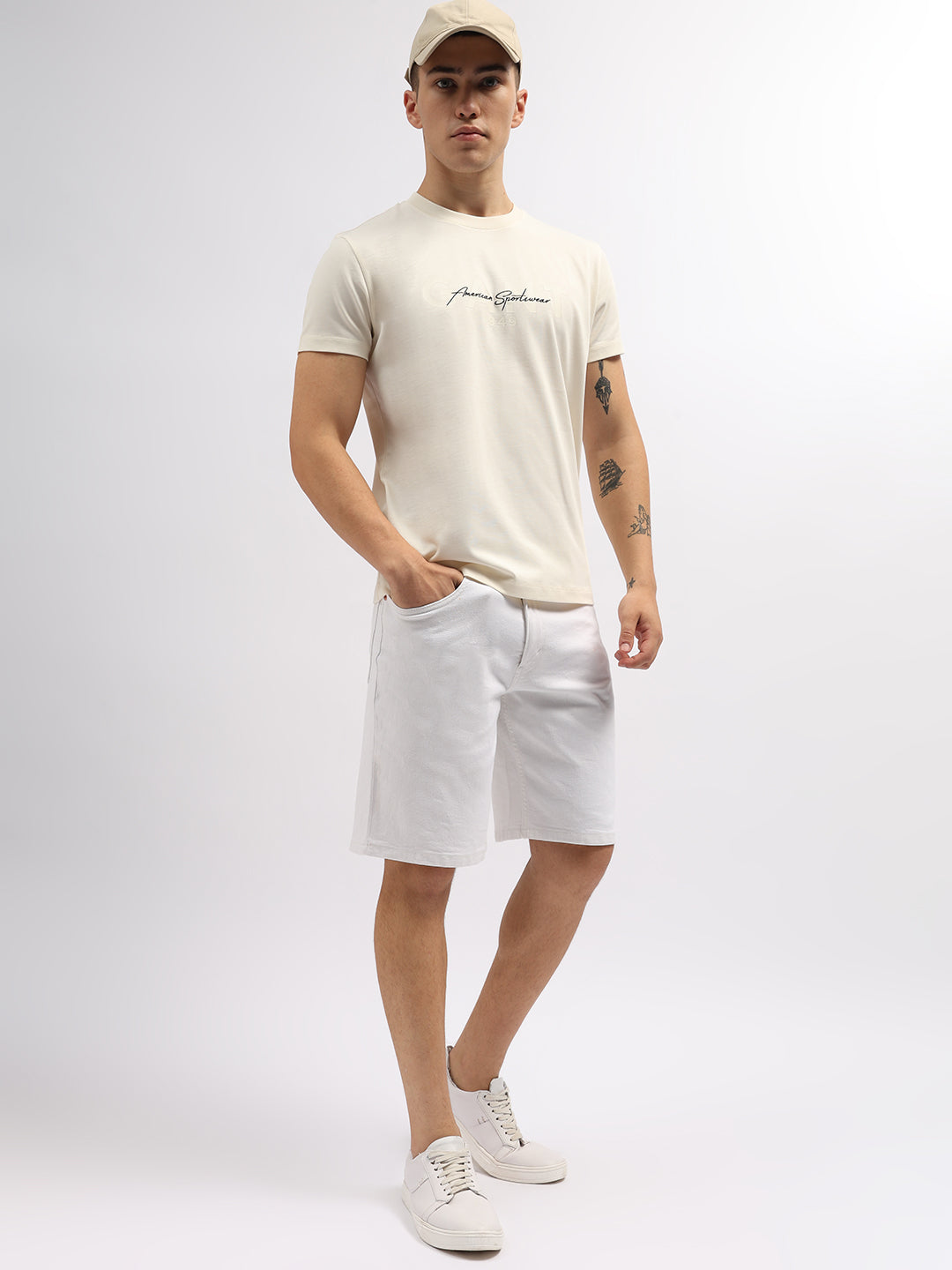 Gant Men Cream Solid Round Neck Short Sleeves T-Shirt