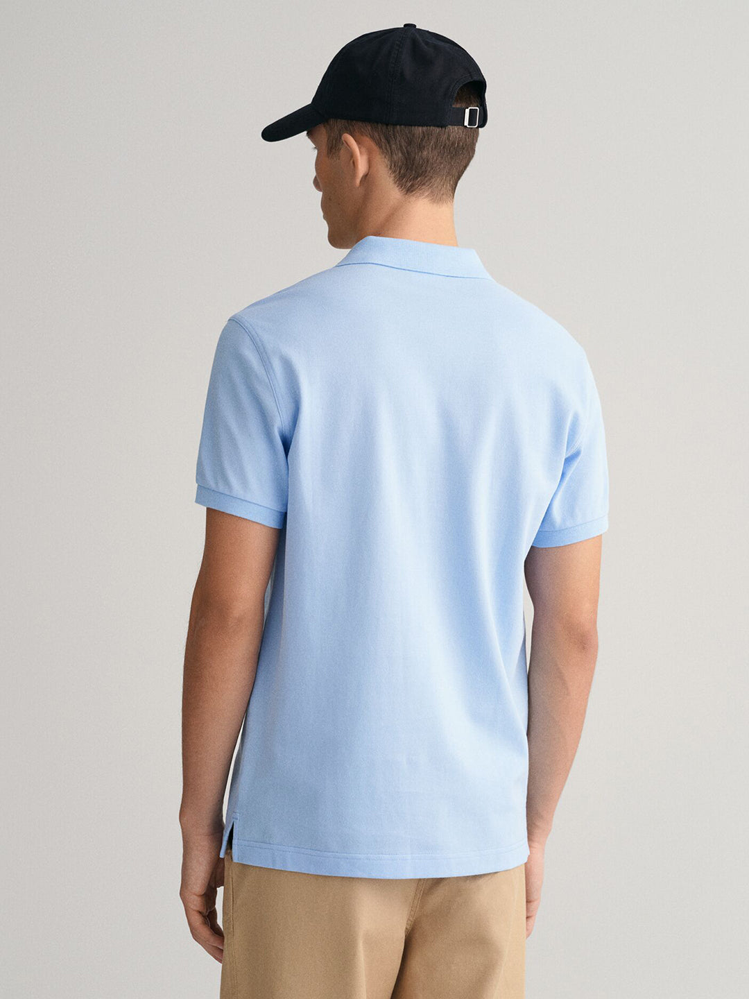 Gant Men Blue Solid Collared Short Sleeves Polo T-Shirt