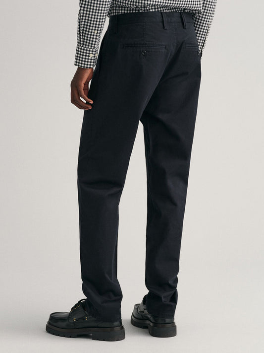 Gant Men Black Solid Regular Fit Flat Front Trouser