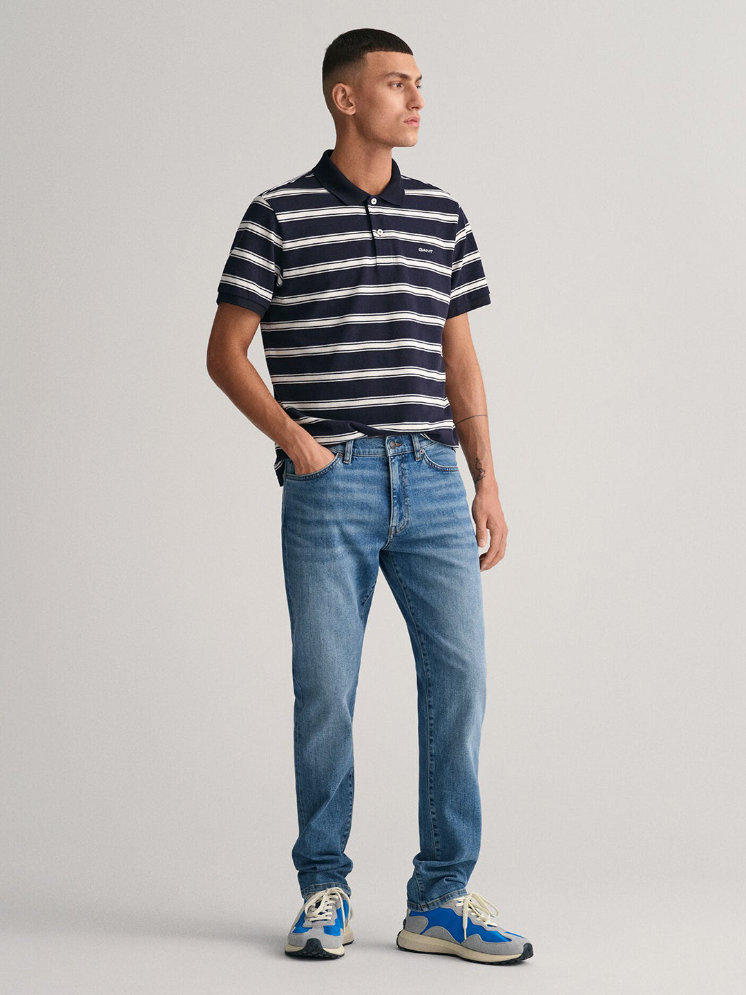 Gant Men Blue Washed Slim Fit Mid-Rise Jeans