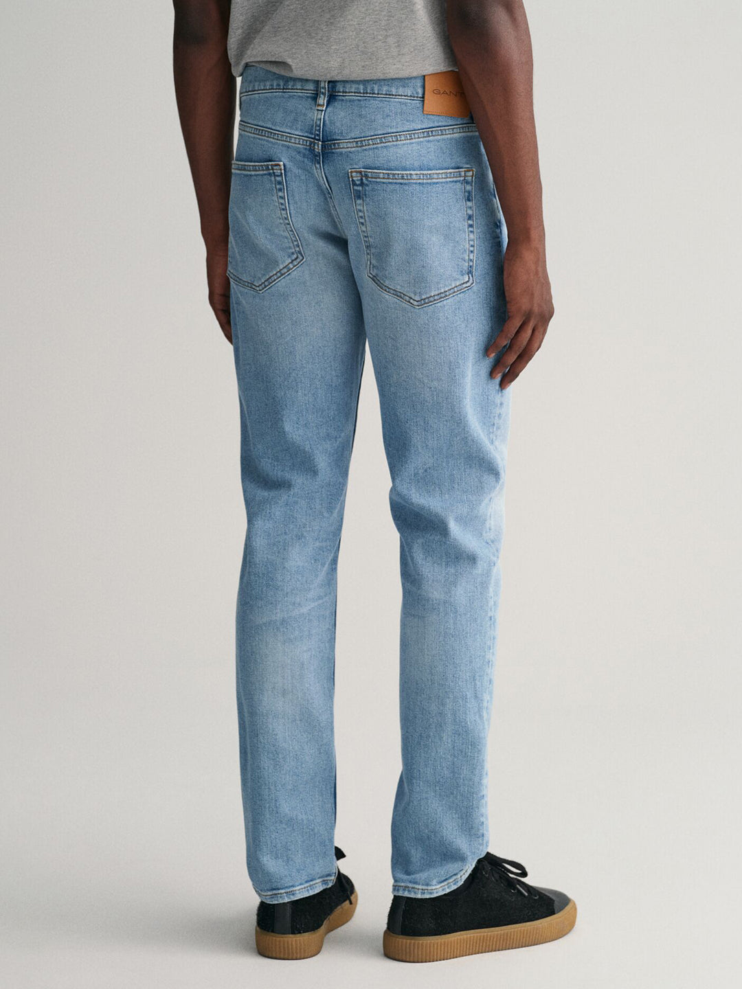 Gant Men Blue Washed Slim Fit Mid-Rise Jeans