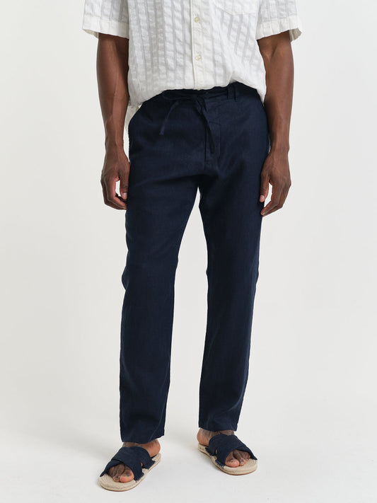 Gant Men Blue Relaxed Fit Solid Linen Trouser