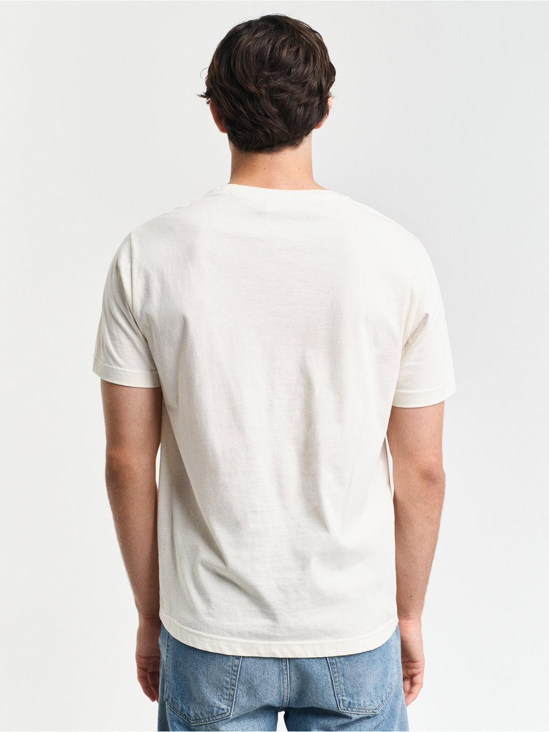 Gant Men Cream Solid Round Neck Short Sleeves T-Shirt