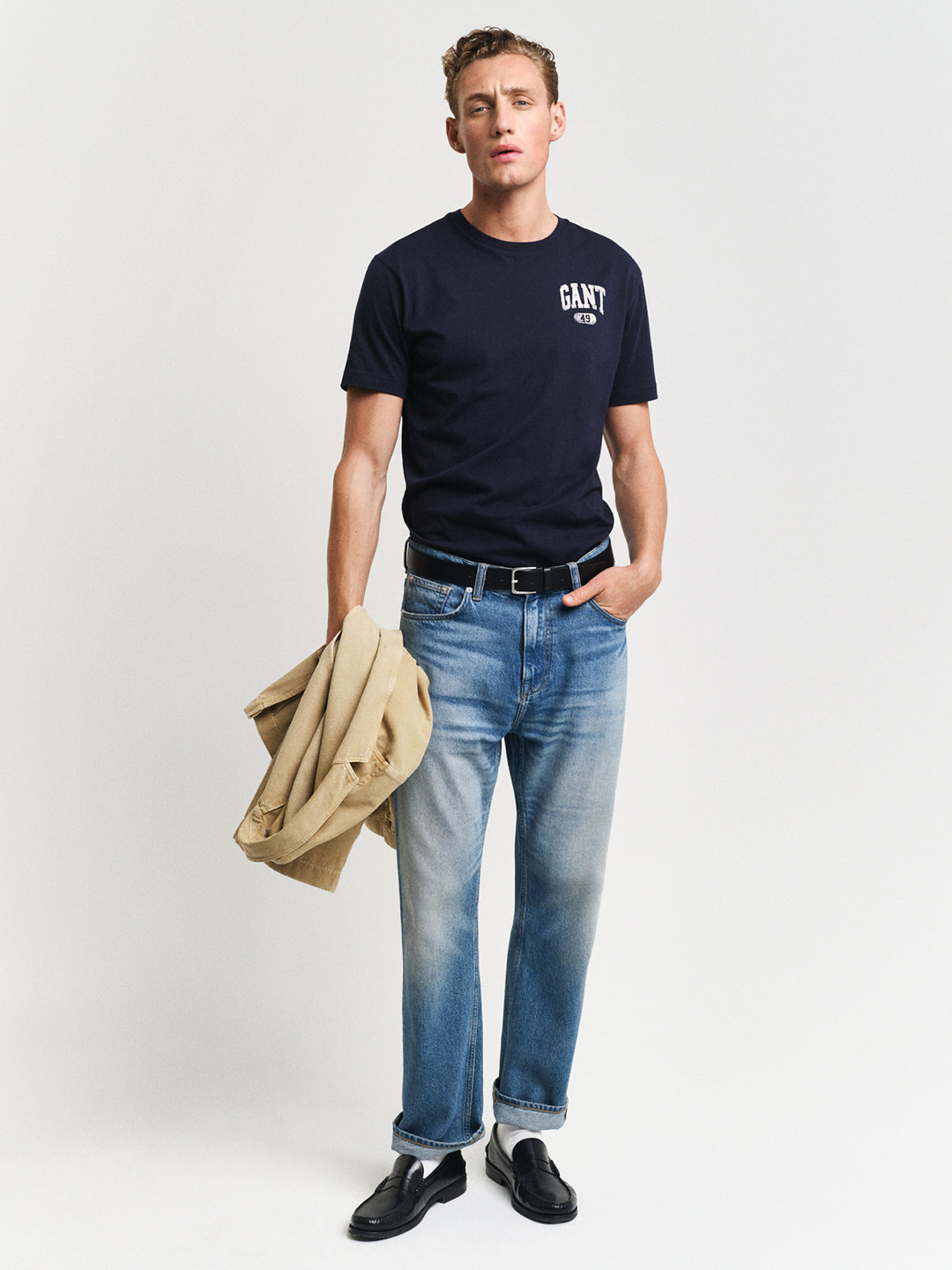 Gant Men Blue Solid Round Neck Short Sleeves Tshirt