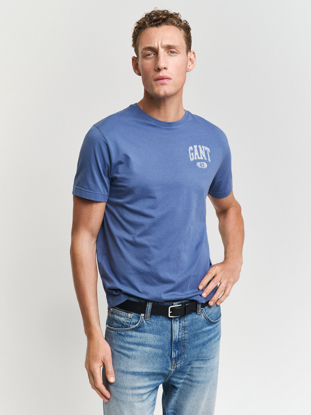 Gant Men Blue Solid Round Neck Short Sleeves T-Shirt