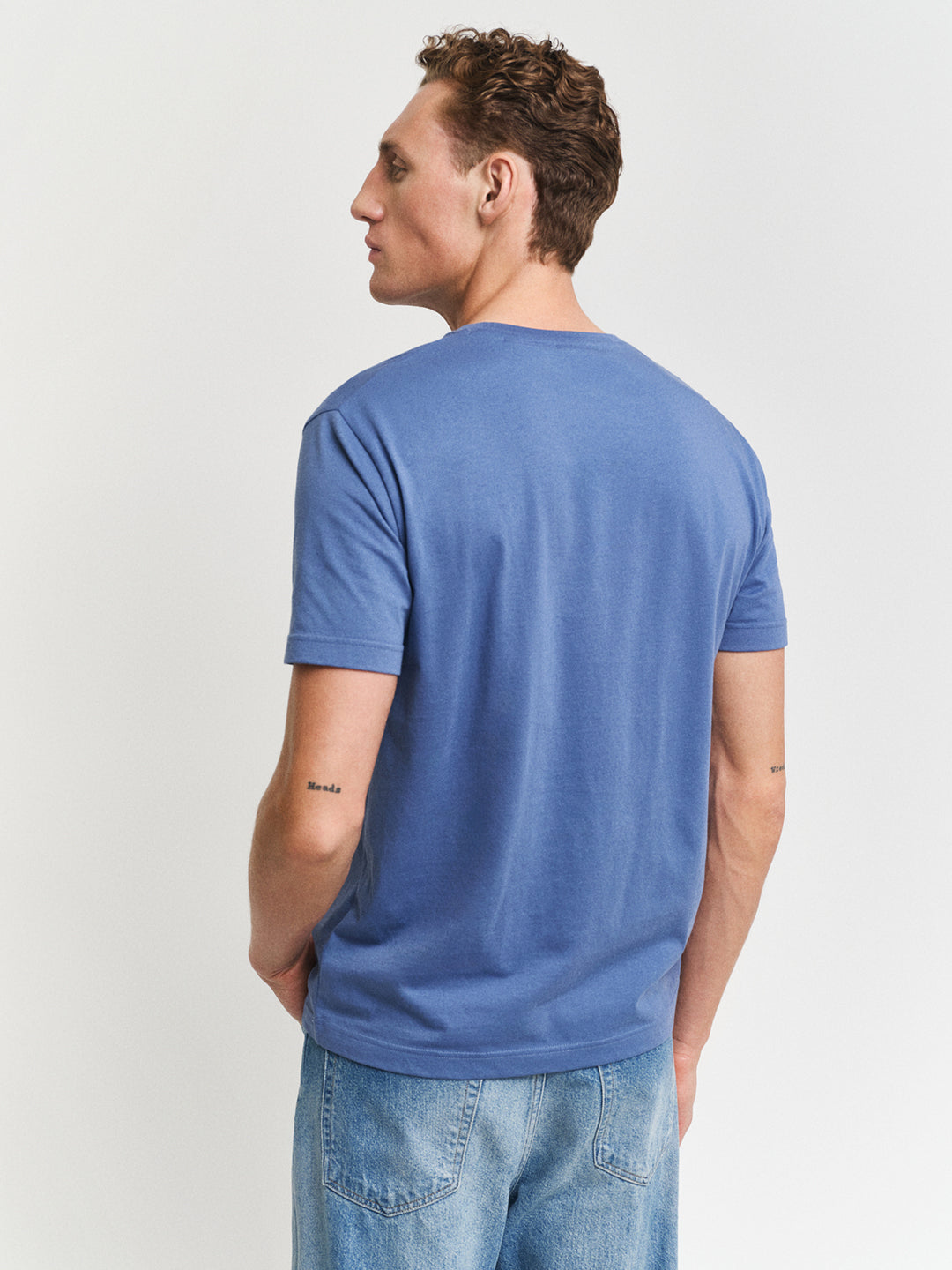 Gant Men Blue Solid Round Neck Short Sleeves T-Shirt