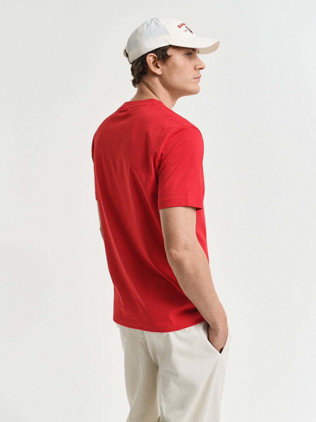 Gant Men Red Solid Round Neck Short Sleeves T-Shirt