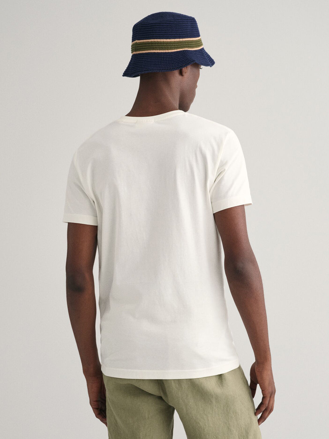 Gant Men White Solid Round Neck Short Sleeves T-Shirt