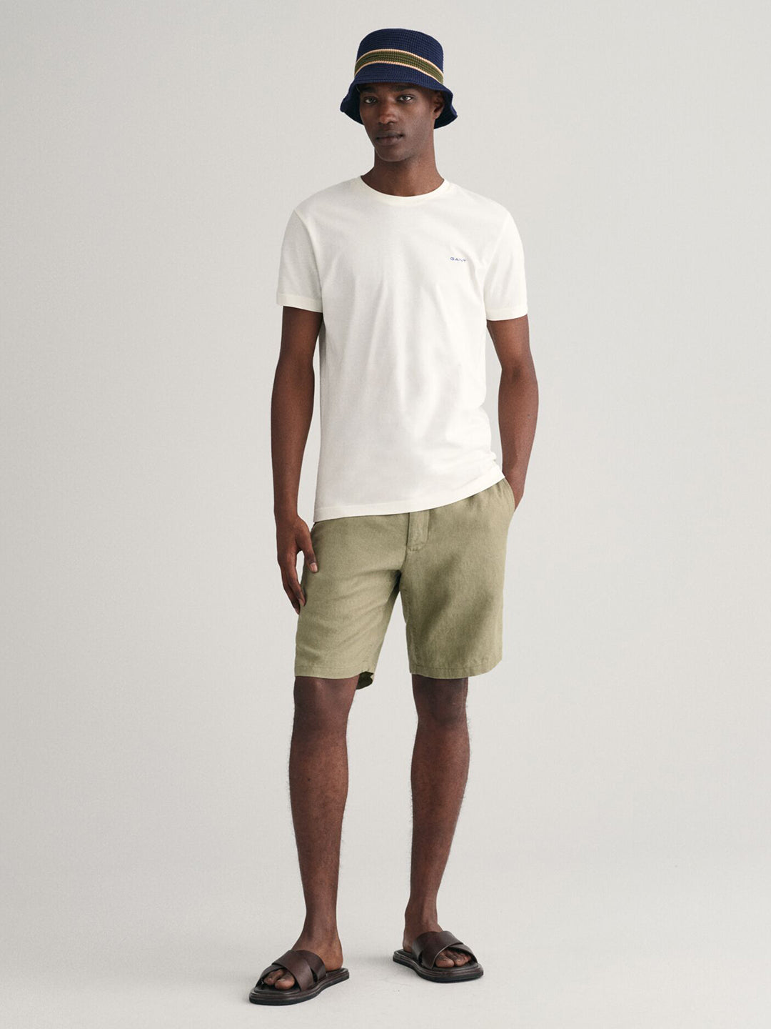 Gant Men White Solid Round Neck Short Sleeves T-Shirt