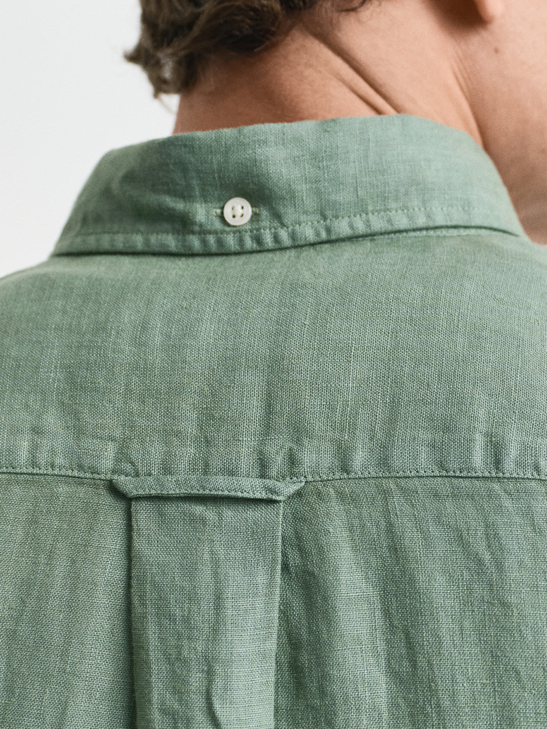 Gant Men Green Button-Down Collar Short Sleeves Shirt