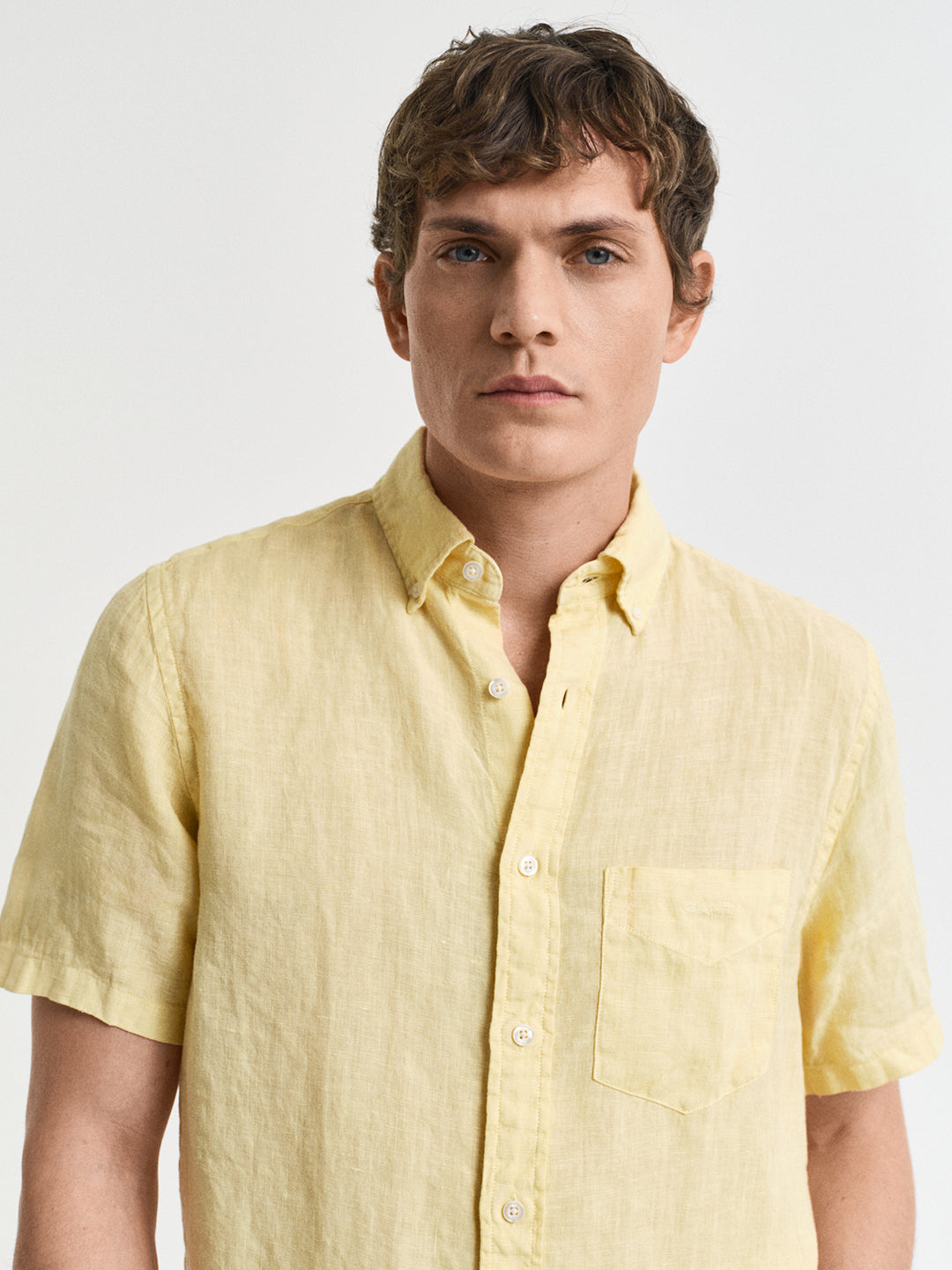 Gant Men Yellow Regular Fit Solid Linen Shirt