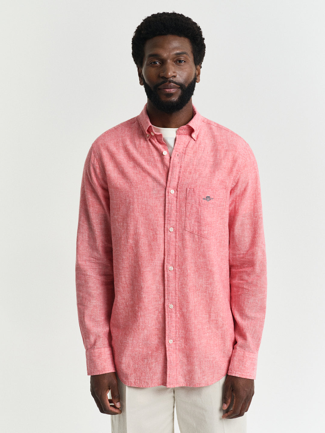 Gant Men Pink Solid Button-Down Collar Full Sleeves Shirt