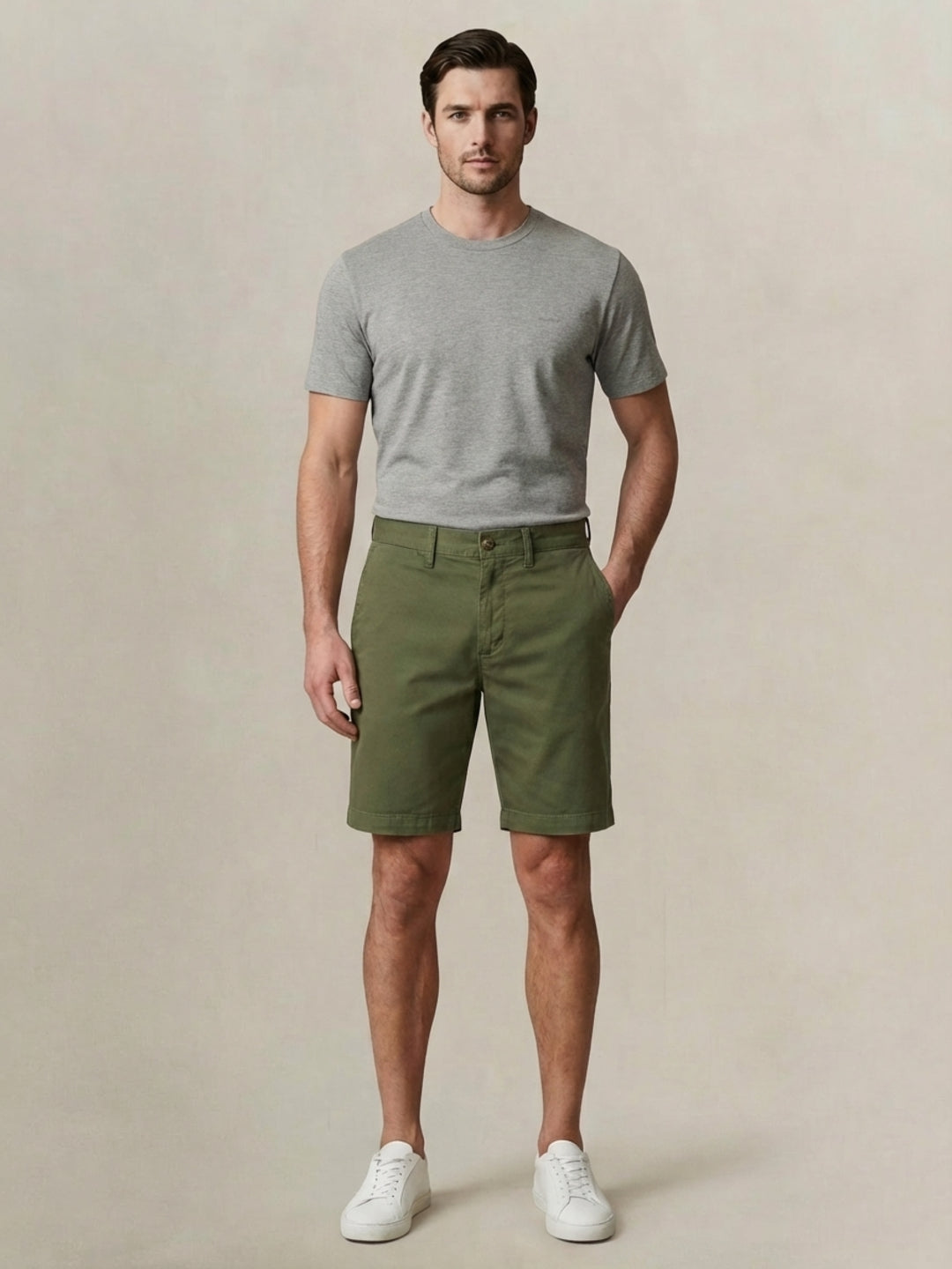 Gant Men Green Solid Regular Fit Shorts