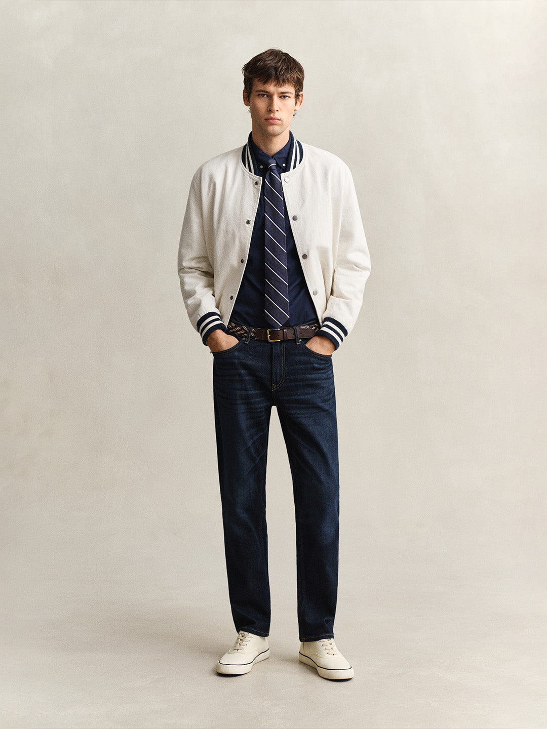 GANT Men Navy Blue Regular Fit Jeans