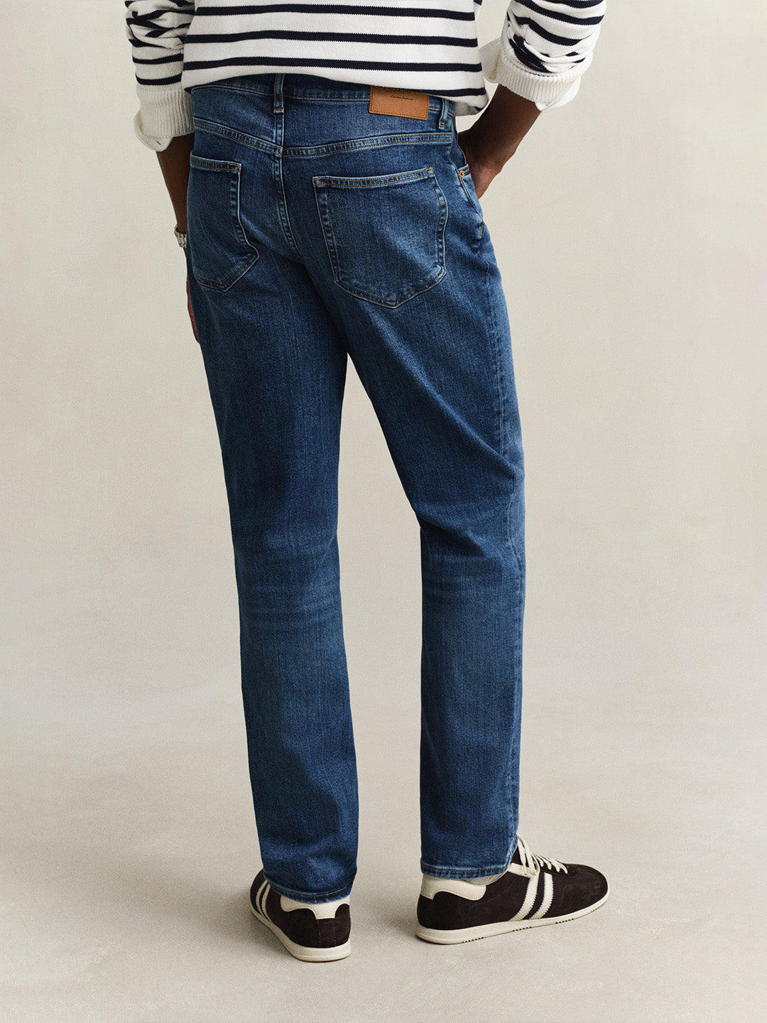 GANT Men Navy Blue Regular Fit Jeans