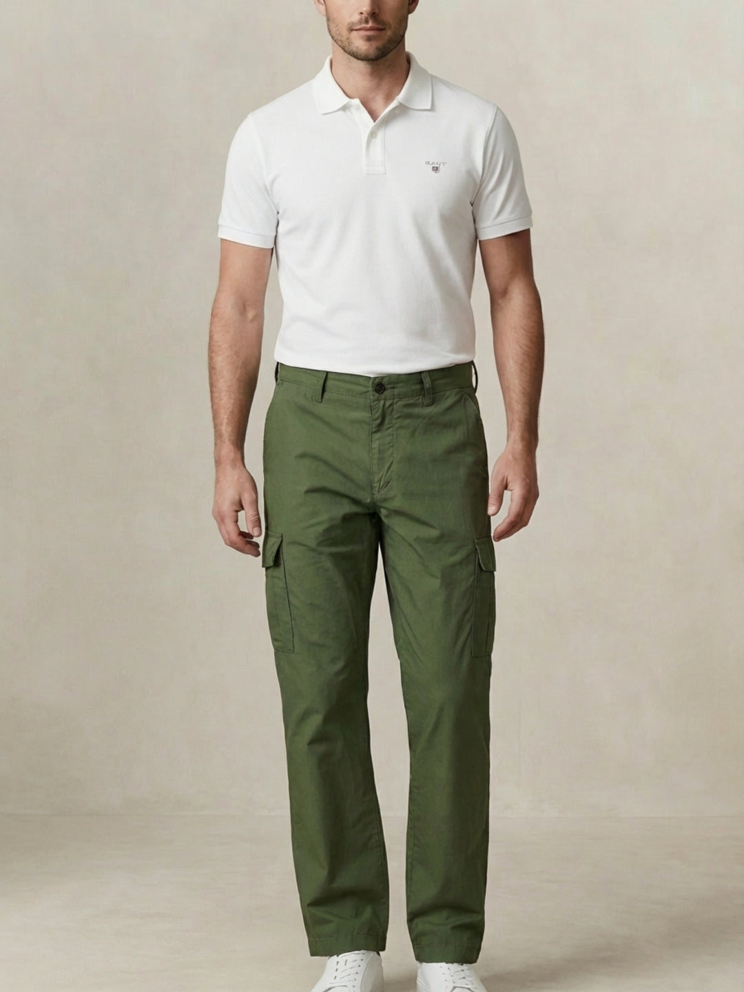 Gant Men Green Solid Regular Fit Pure Cotton Trouser