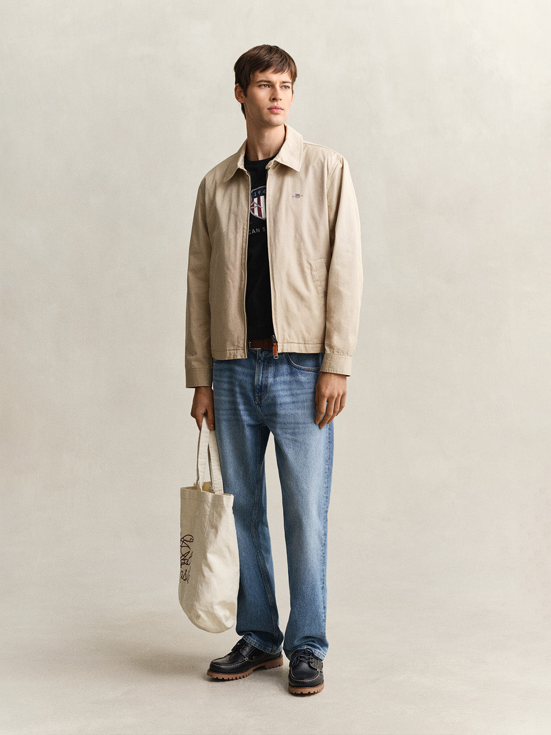 GANT Men Black Printed Regular Fit Archieve Shield T-Shirt