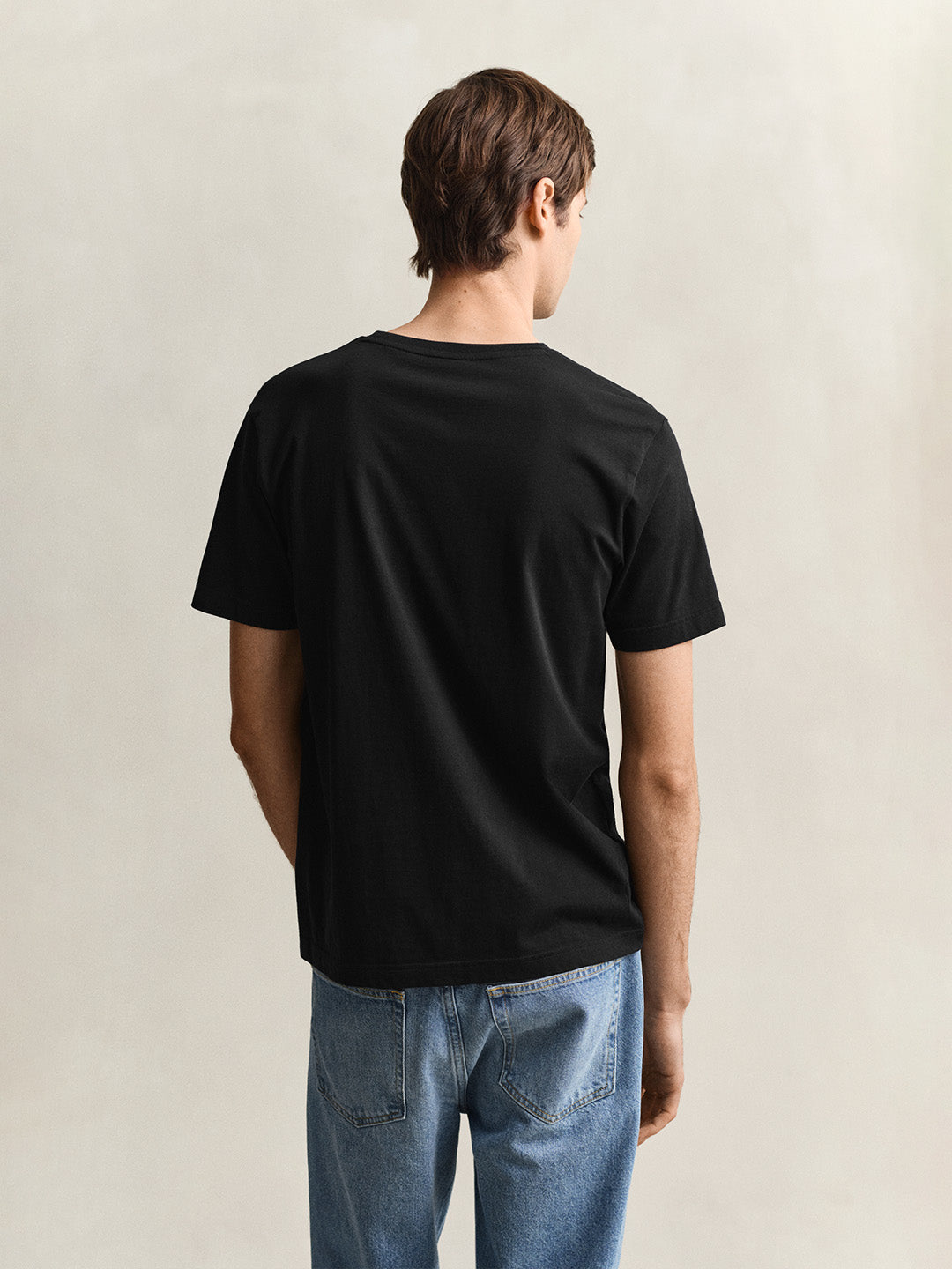 GANT Men Black Printed Regular Fit Archieve Shield T-Shirt