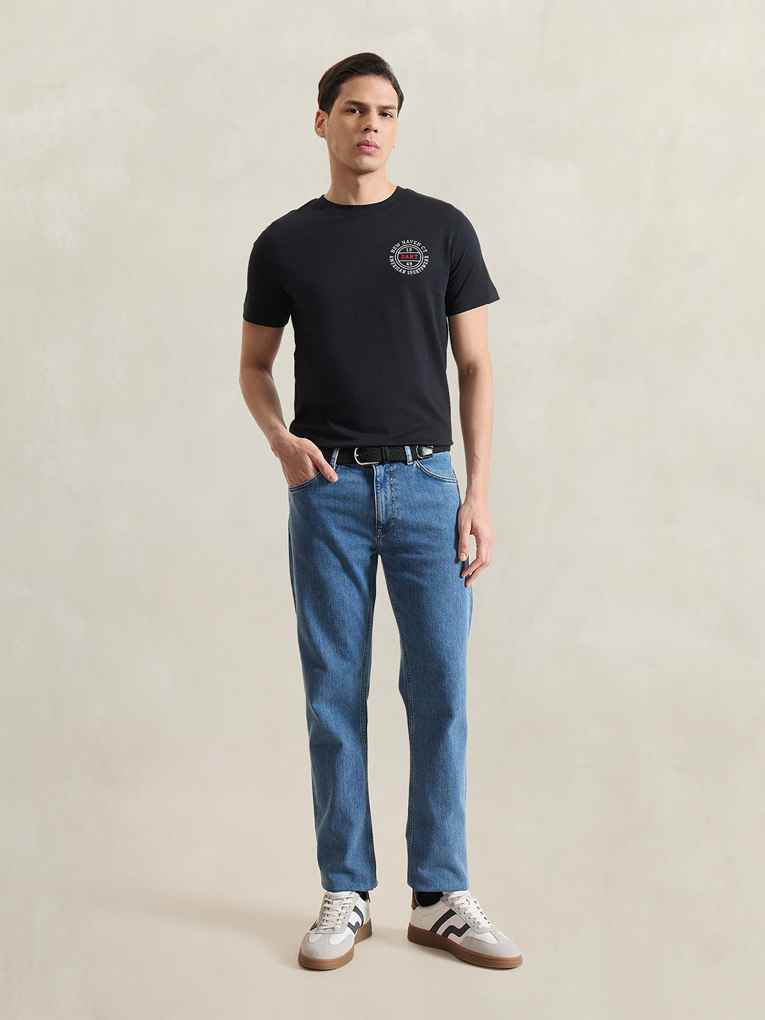 GANT Men Black Solid T-Shirt