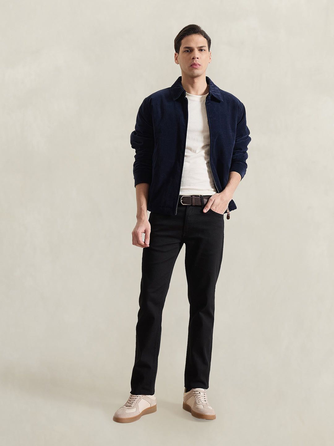 Gant Men Cream Solid Regular Fit Pure Cotton T-Shirt