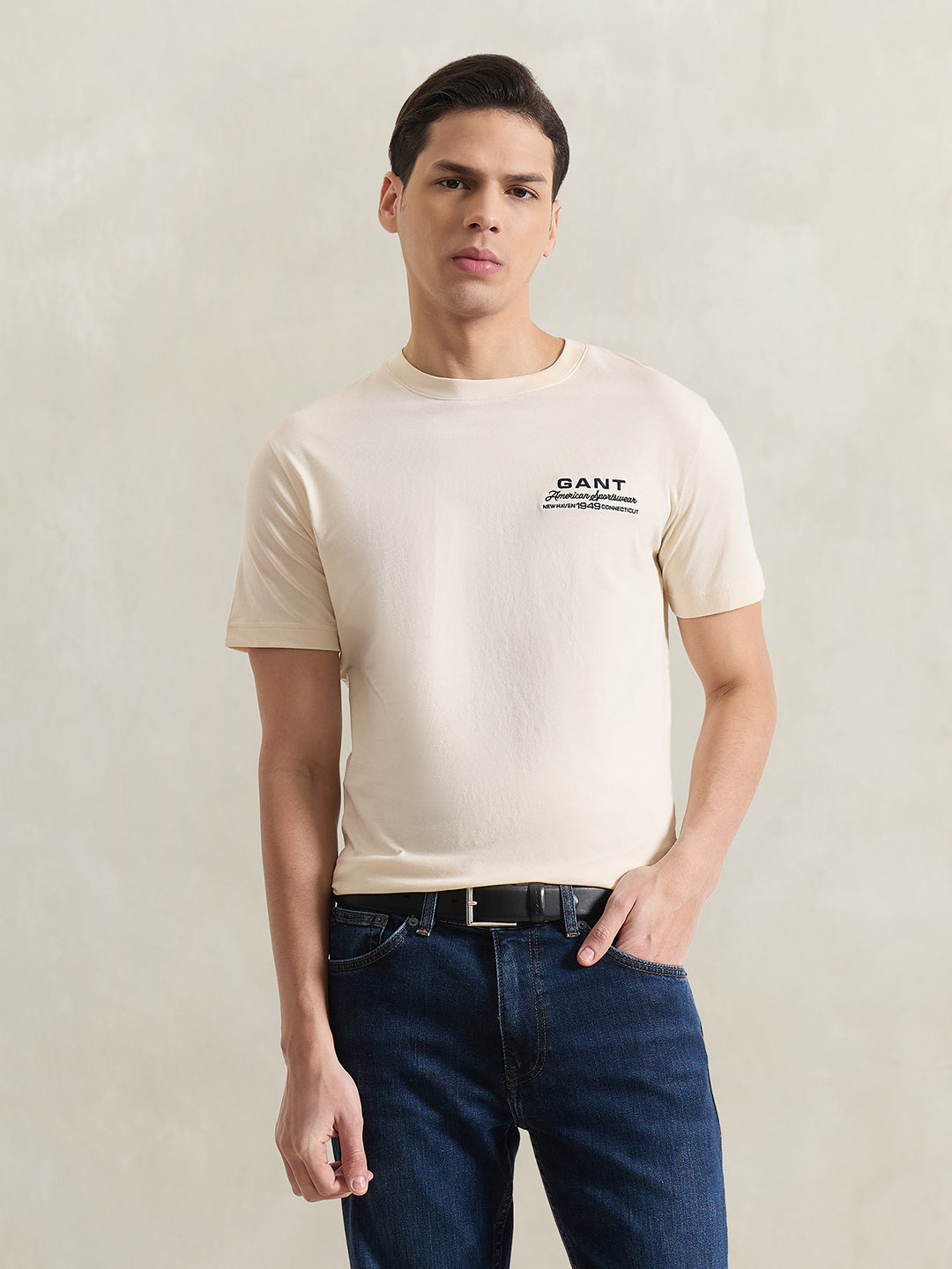 Gant Men Cream Solid Regular Fit Pure Cotton T-Shirt