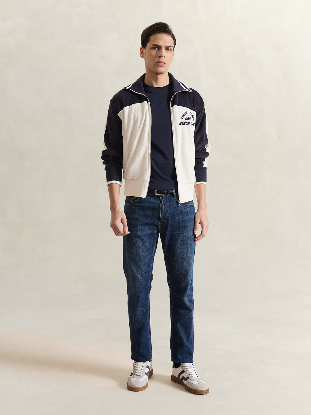 Gant Men Navy Blue Solid Regular Fit Pure Cotton T-Shirt
