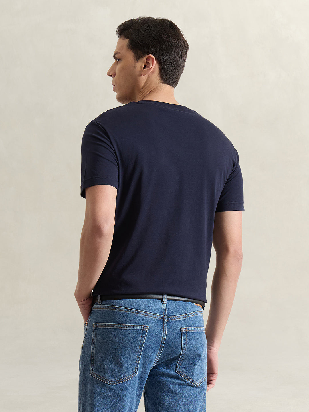 GANT Men Navy Blue Solid T-Shirt