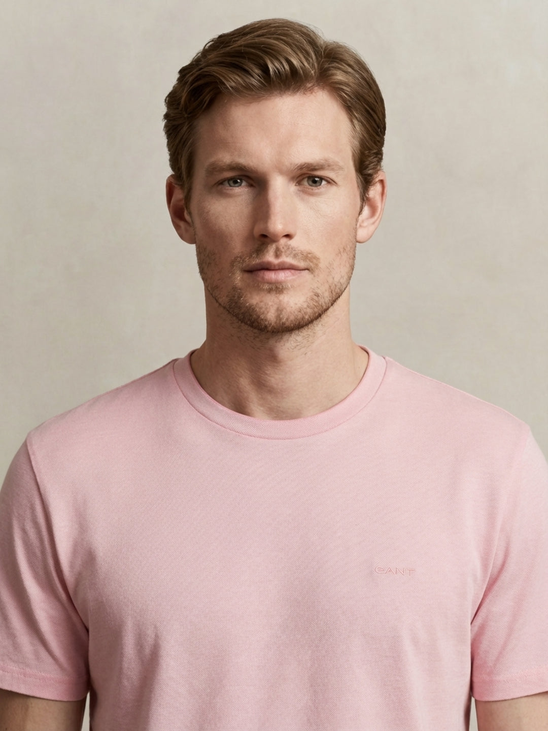 Gant Men Pink Solid Regular Fit Pique T-Shirt