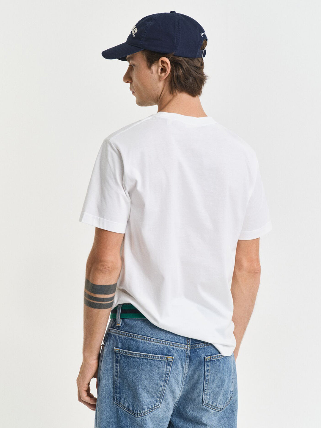 GANT Men White Shield Pure Cotton T-Shirt