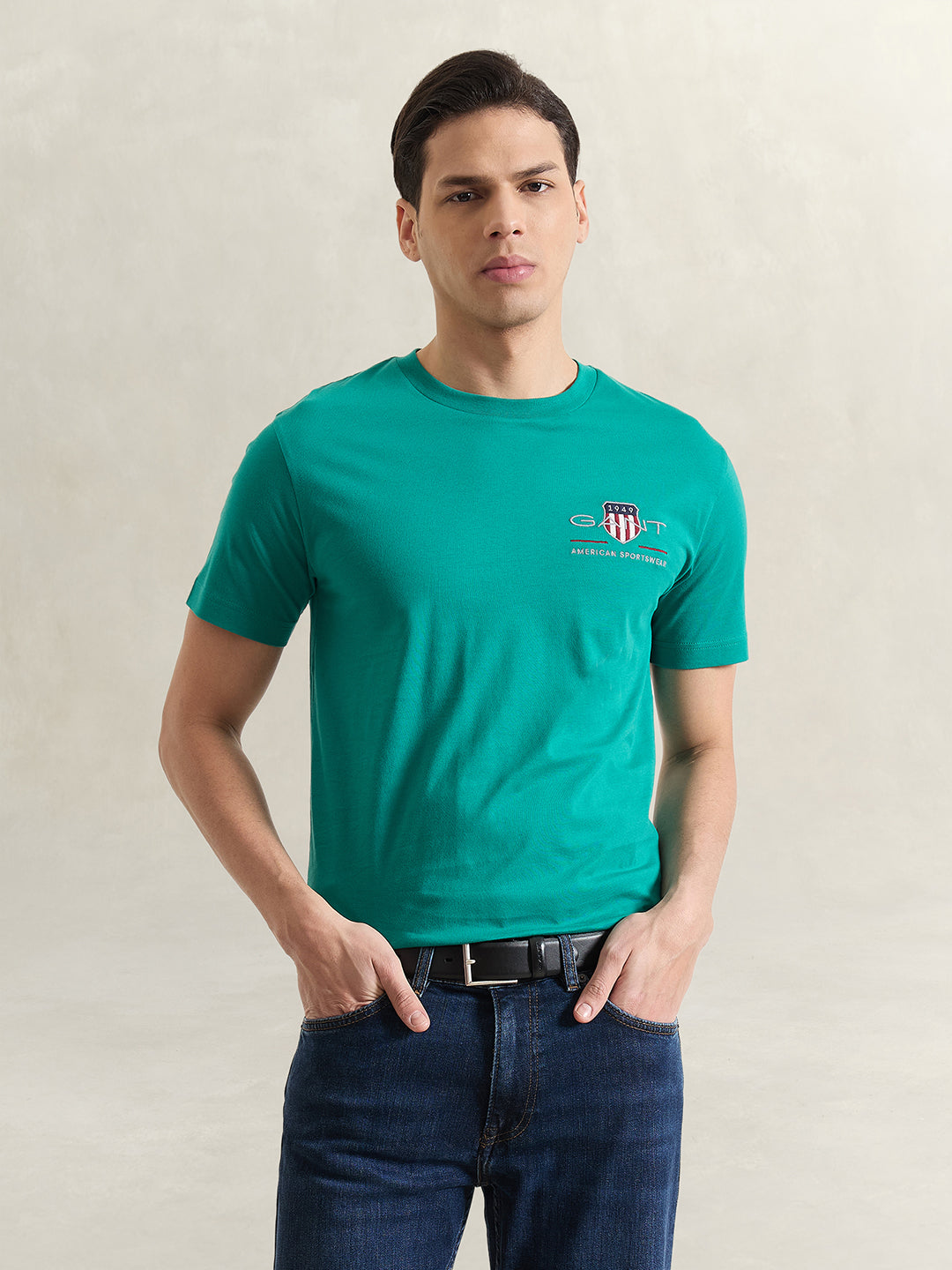 Gant Men Green Solid T-Shirt