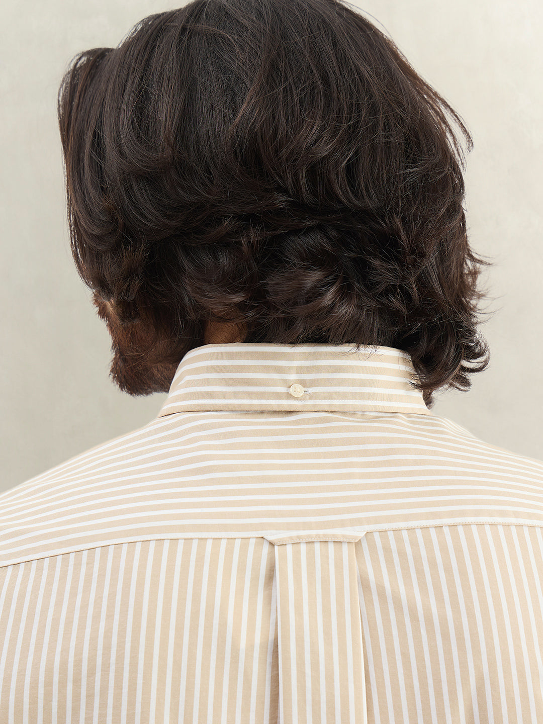 Gant Men Beige Striped Regular Fit Classic Poplin Shirt