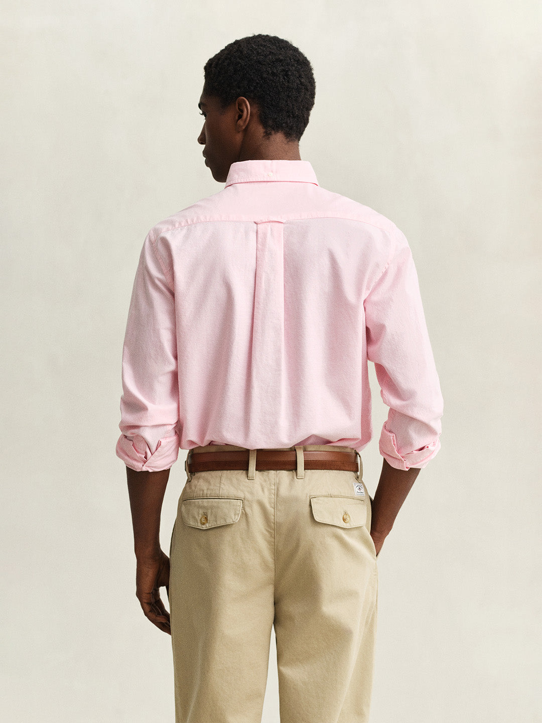 Shop Gant Men Pink Solid Regular Fit Classic Oxford Shirt - Gant India