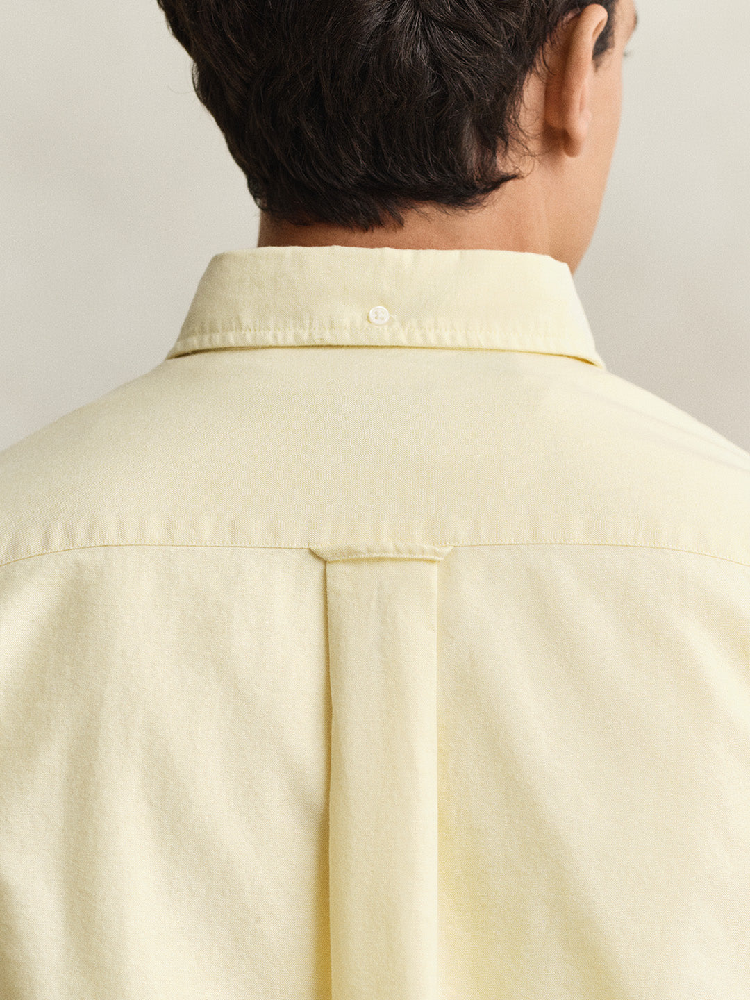 GANT Men Yellow Regular Fit Classic Oxford Shirt