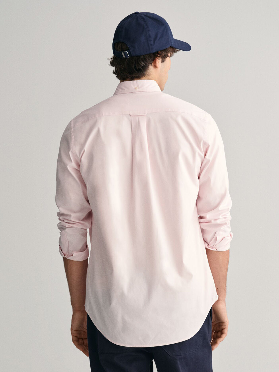 Gant Men Pink Solid Regular Fit Pinpoint Oxford Shirt
